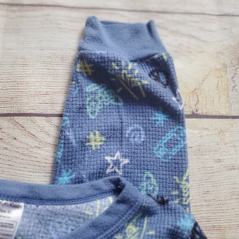 5/$20🌟Calvin Klein Gamer Print Kids Pajamas